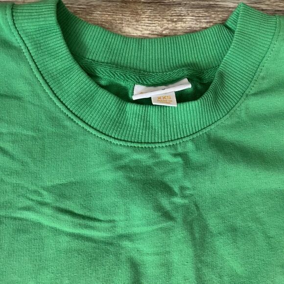 Kelly Green Hannah Sweatshirt - Picture 2 of 7